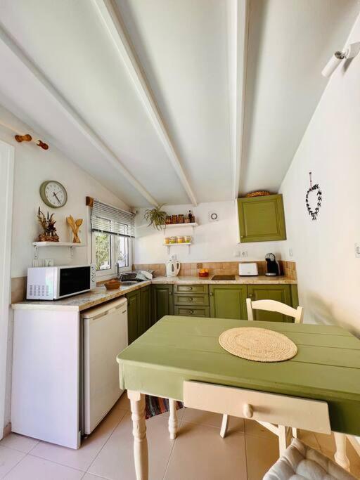 דירות Platánion Under The Vine Garden House מראה חיצוני תמונה